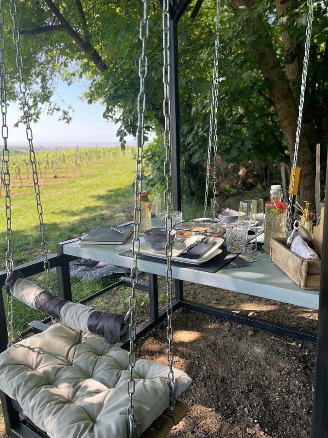Апартаменты Schlafen In Der Winzerie Йойс Экстерьер фото